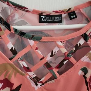 New York & Company 7th Avenue Design Studio sleeveless top